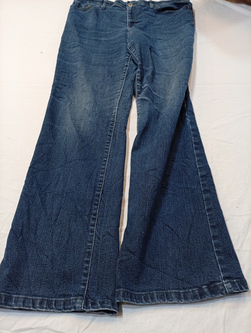 Gloria Vanderbilt Jeans