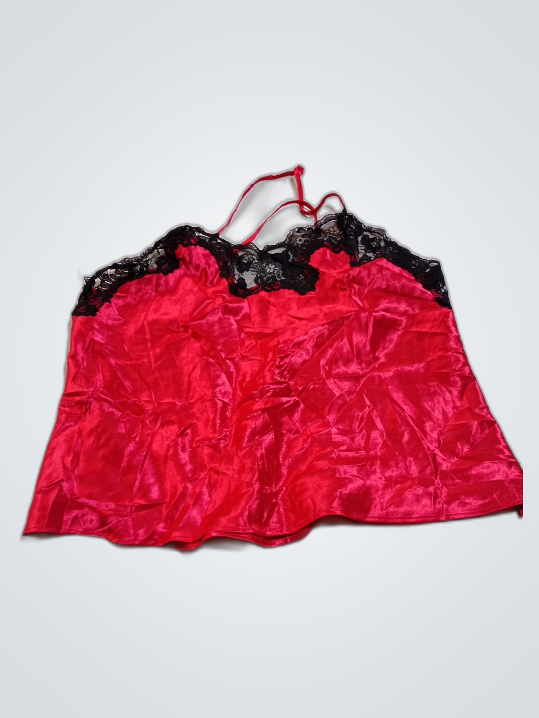 Quimono de Cetim Vermelho com Renda Preta