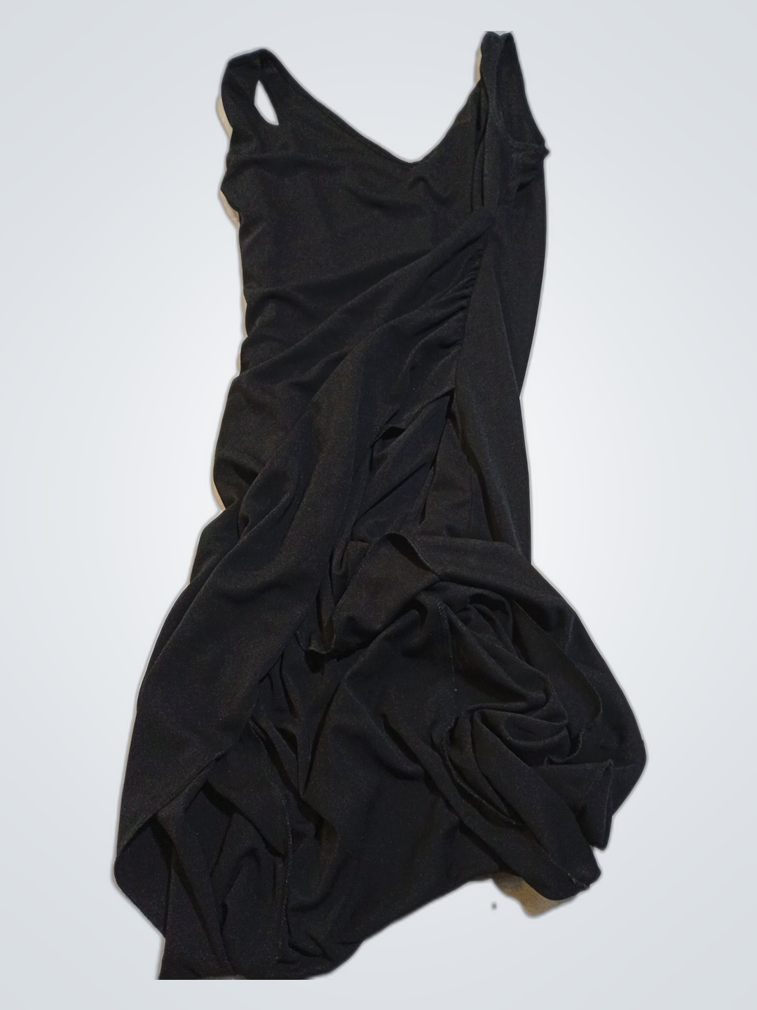 Vestido Preto de Ampulheta