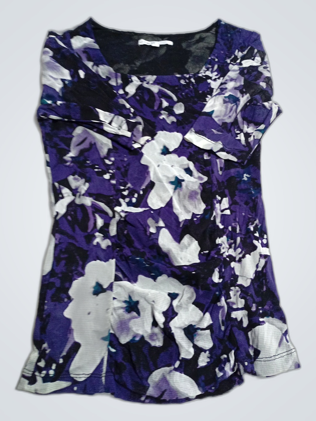 Top sans manches floral violet