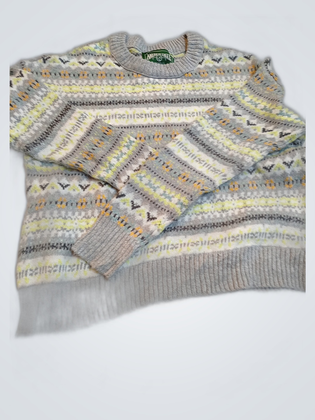 American Eagle Sweater