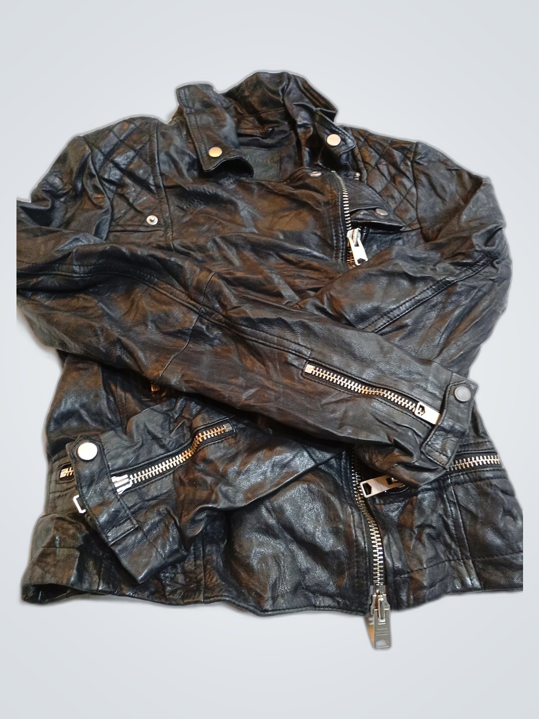 Giubbotto di pelle nera