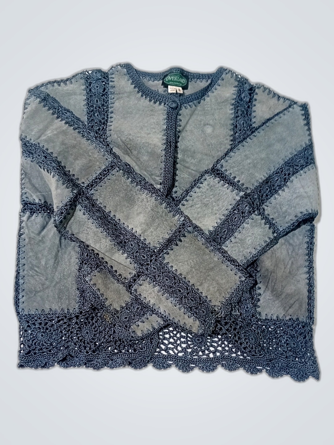 Châle gris au crochet