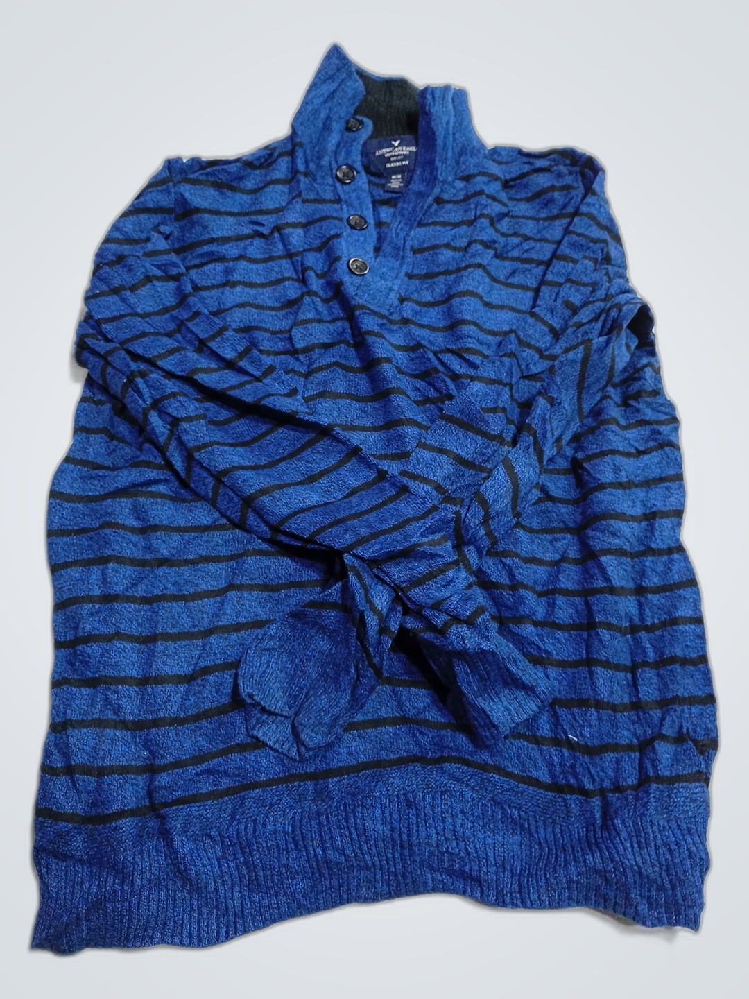 American Eagle Classic Fit Sweater