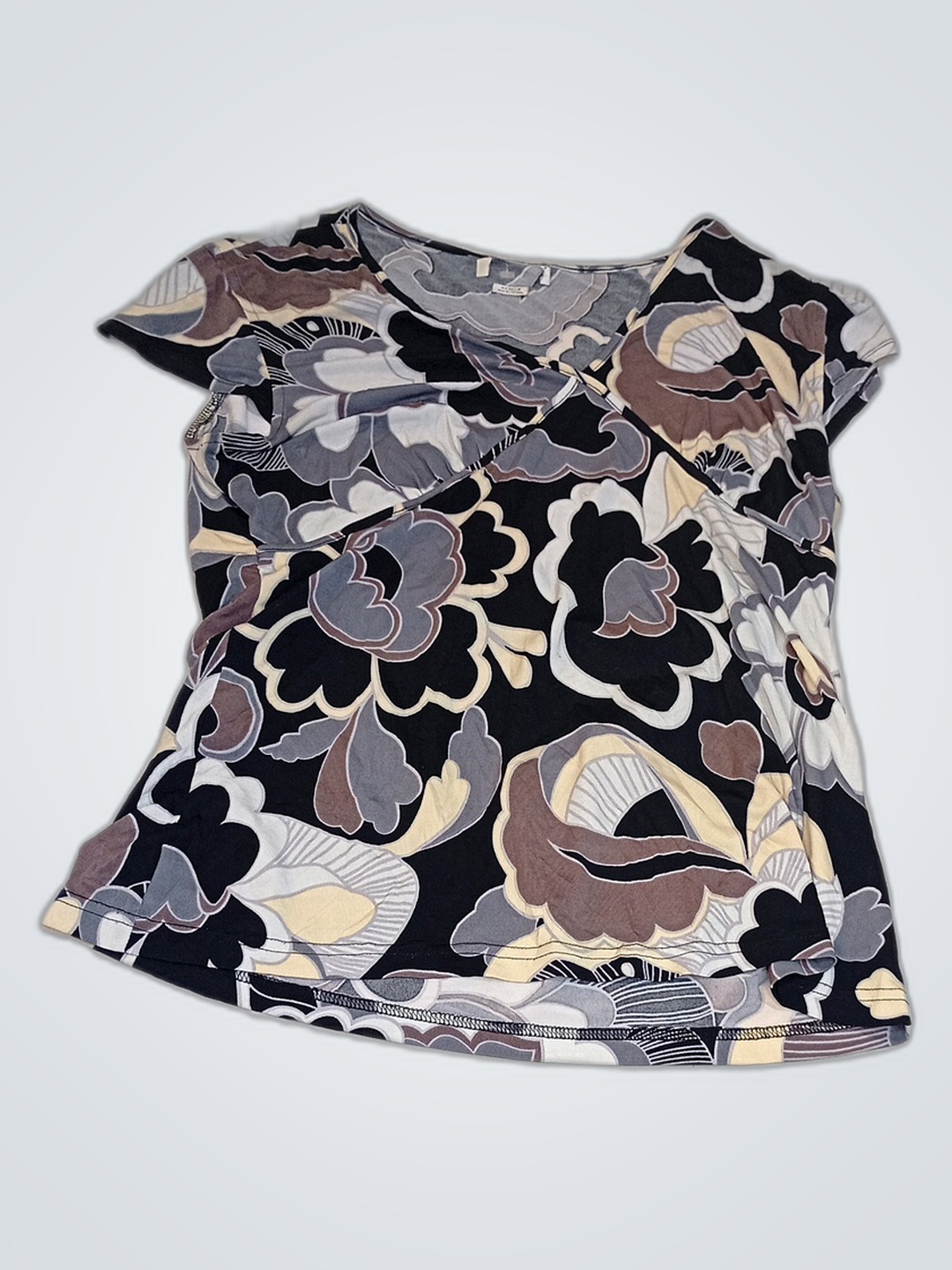 Blouse with Floral Pattern