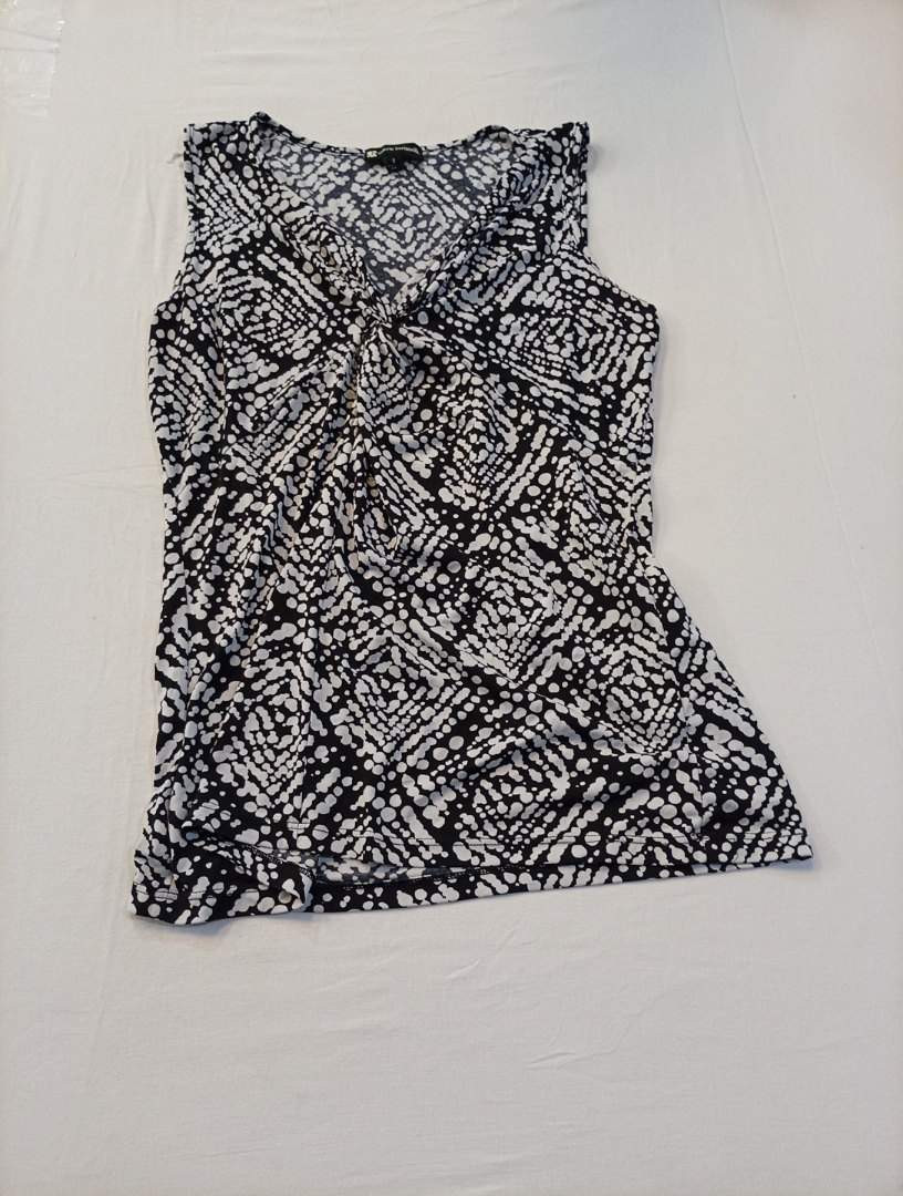 valerie bertinelli Sleeveless Top