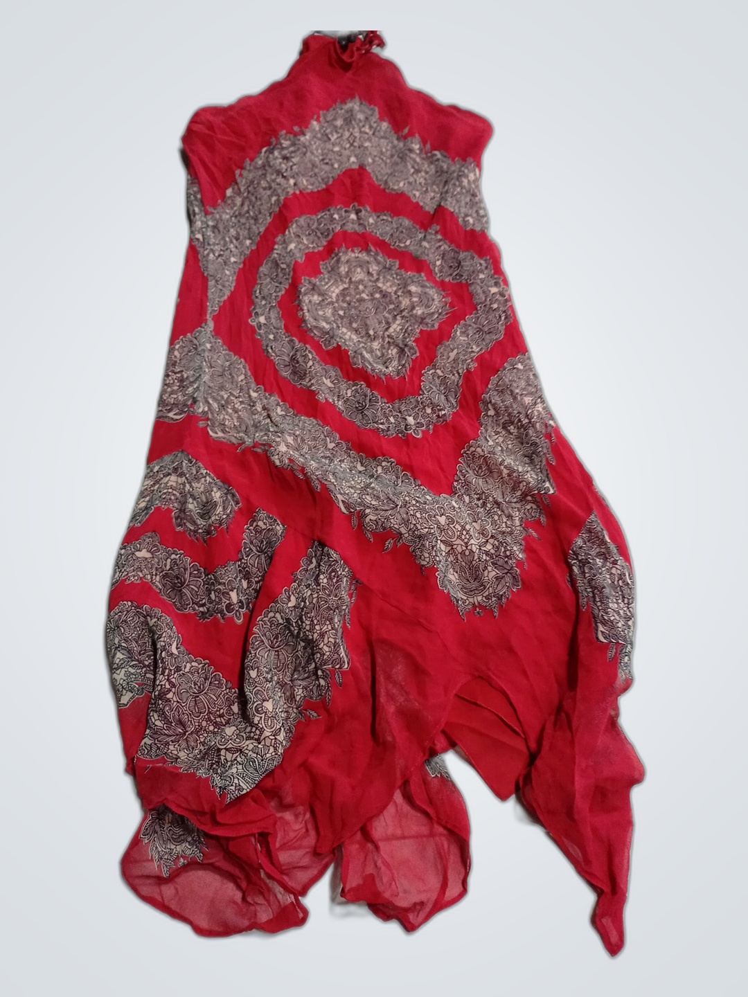 Vestido Vermelho e Cinza