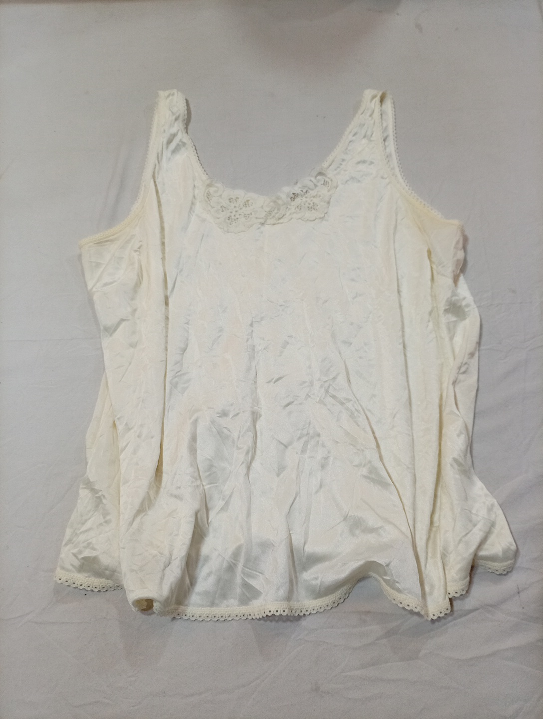 Women's White Lace Trim Tank Top