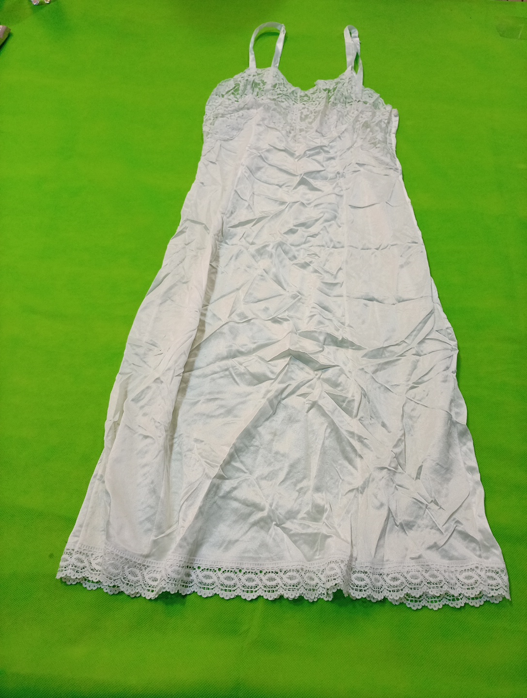 Chemisier con Bordo in Pizzo Bianco