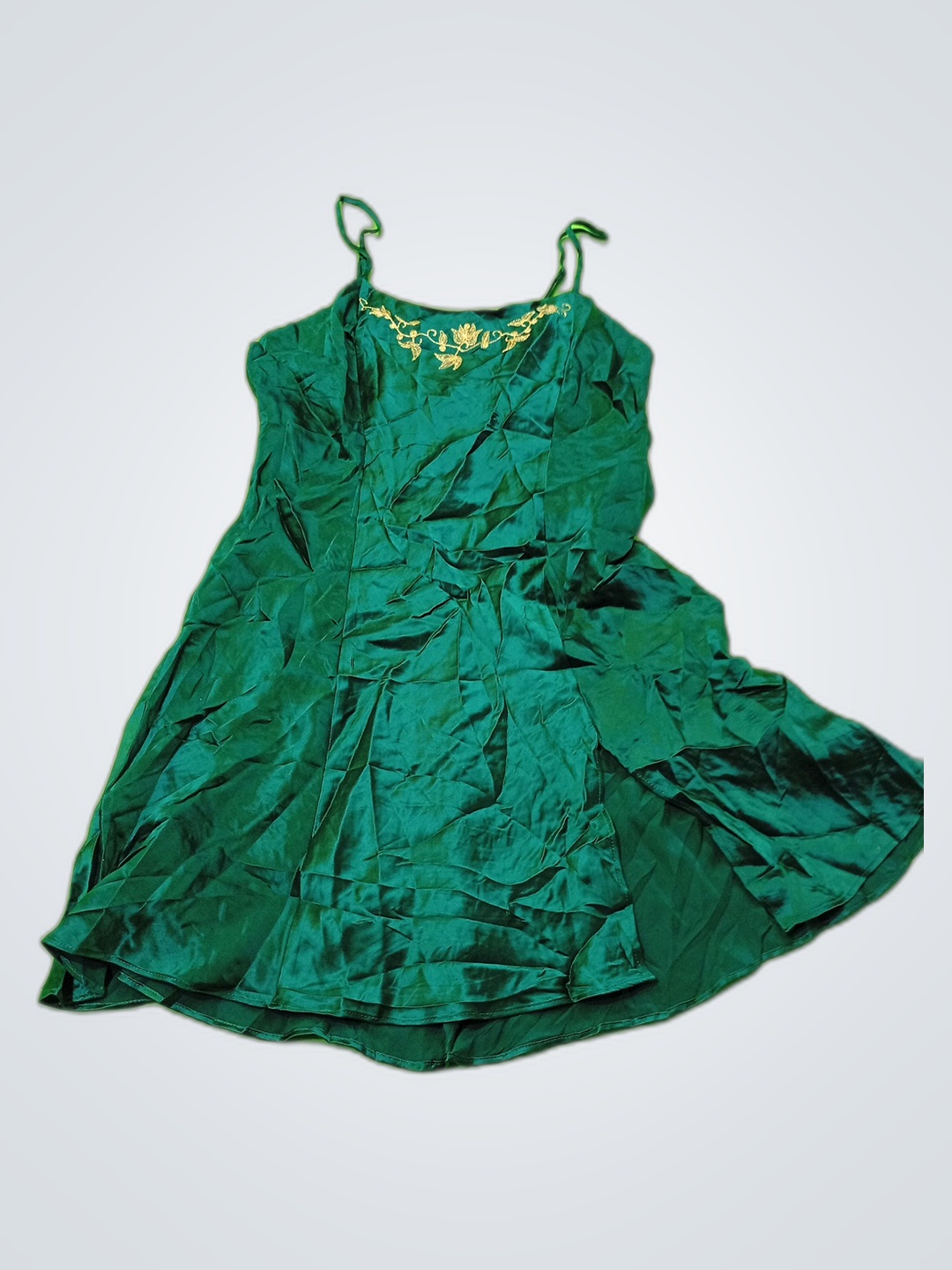 Robe en soie verte de Victoria's Secret