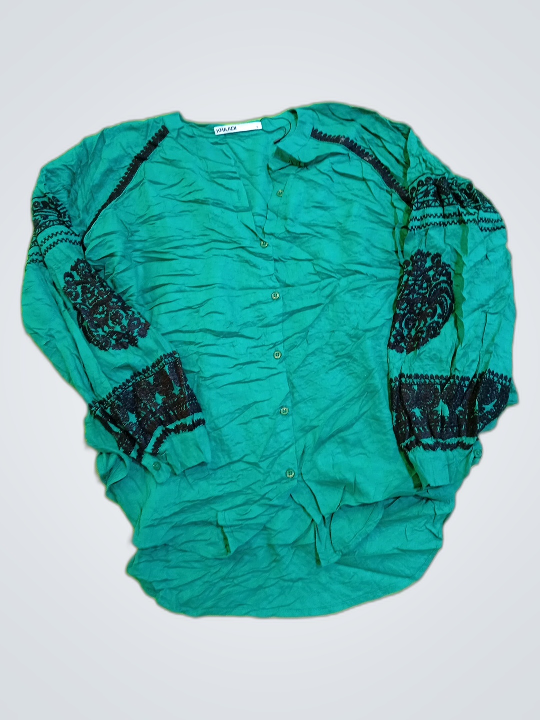Camisa Verde Bordada Khaadi