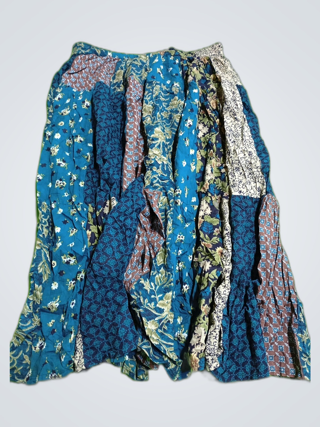 Gonna a patchwork floreale