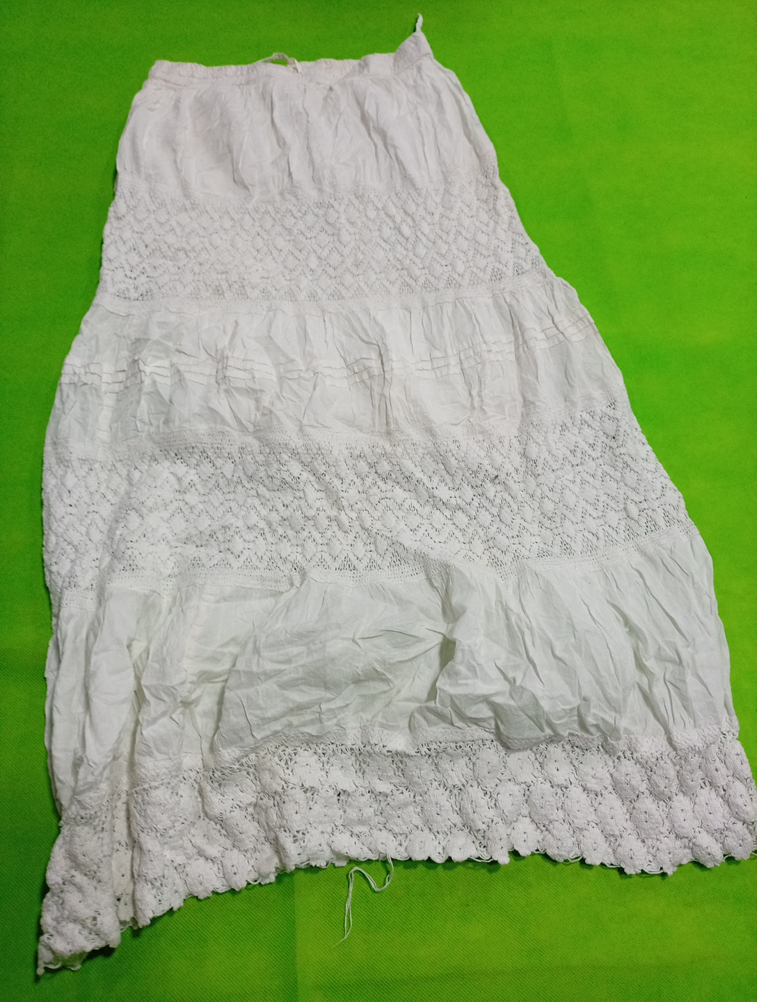Gonna bianca in pizzo senza marca