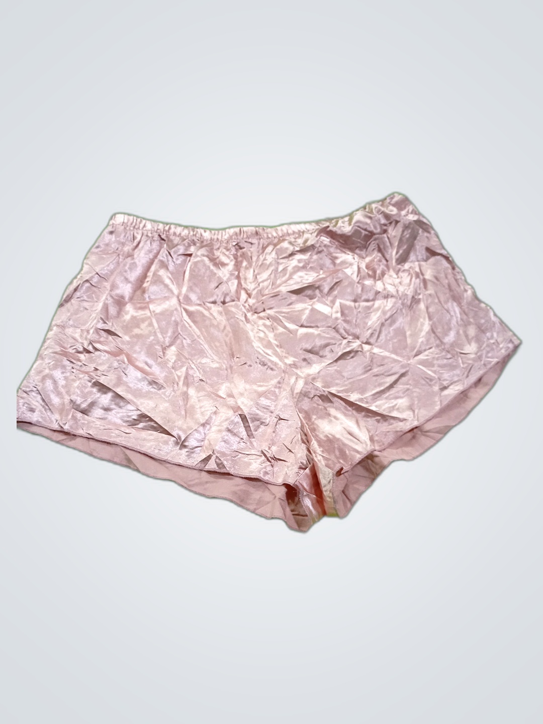 Rosa Satin-Shorts