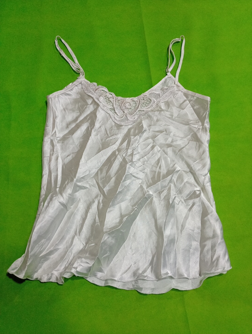 Weißes Satin-Cami-Top