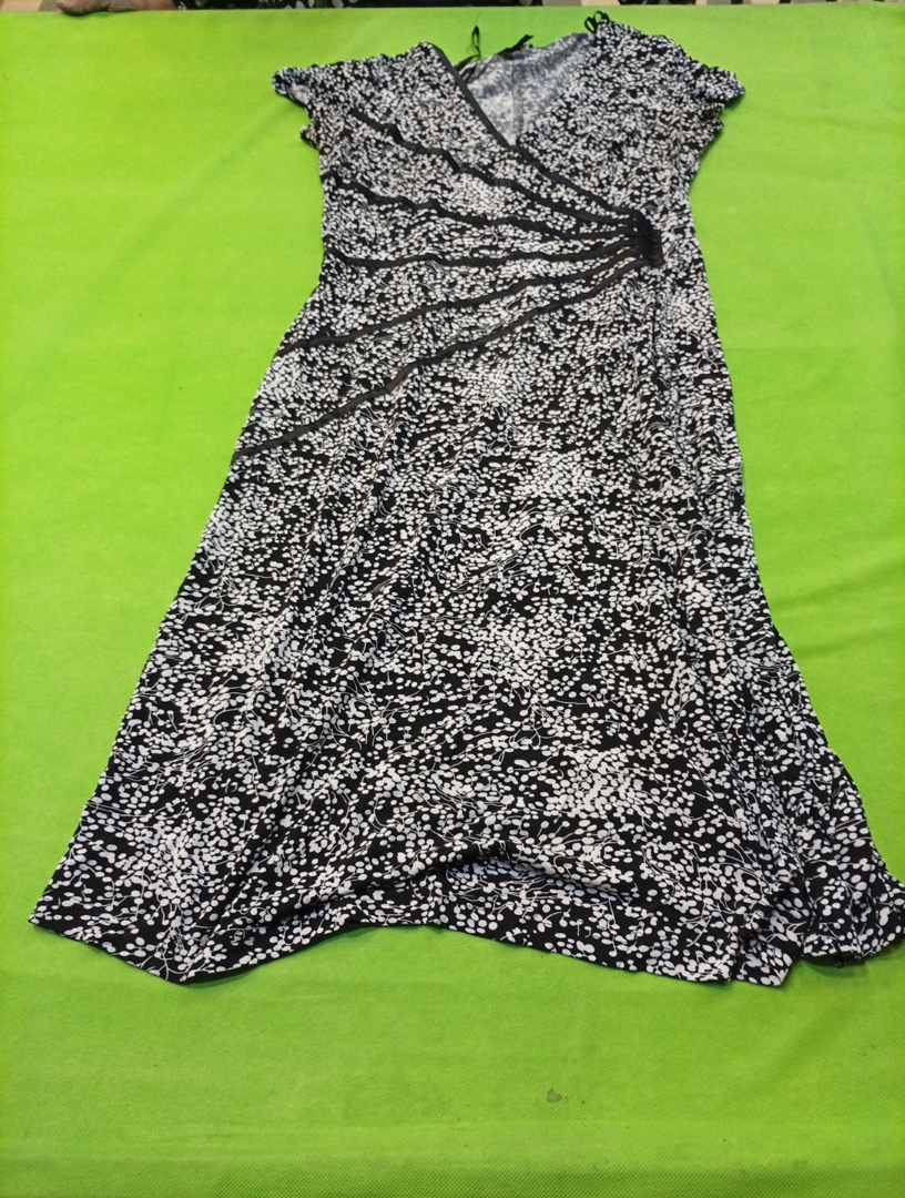 Black Floral Print V-Neck Dress