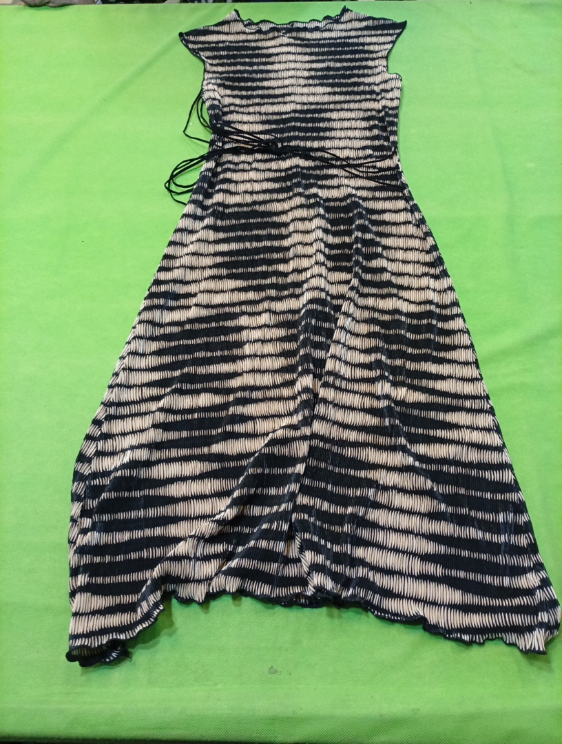 Dressbarn Vestido Midi Listrado