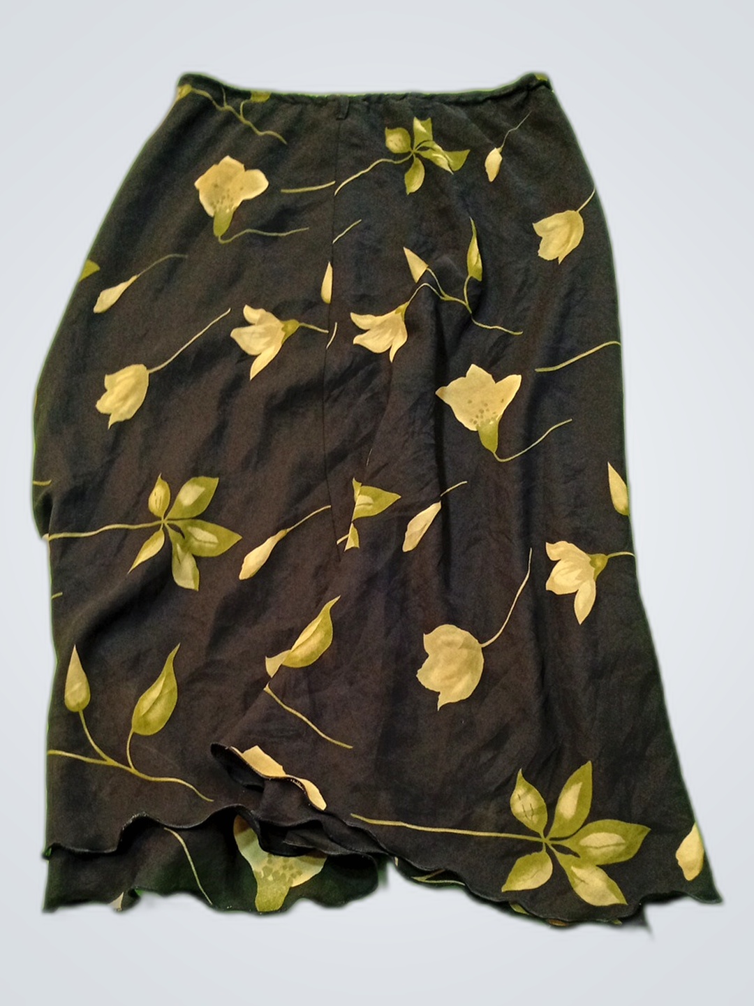 Saia de Chiffon com Estampa Floral Preta