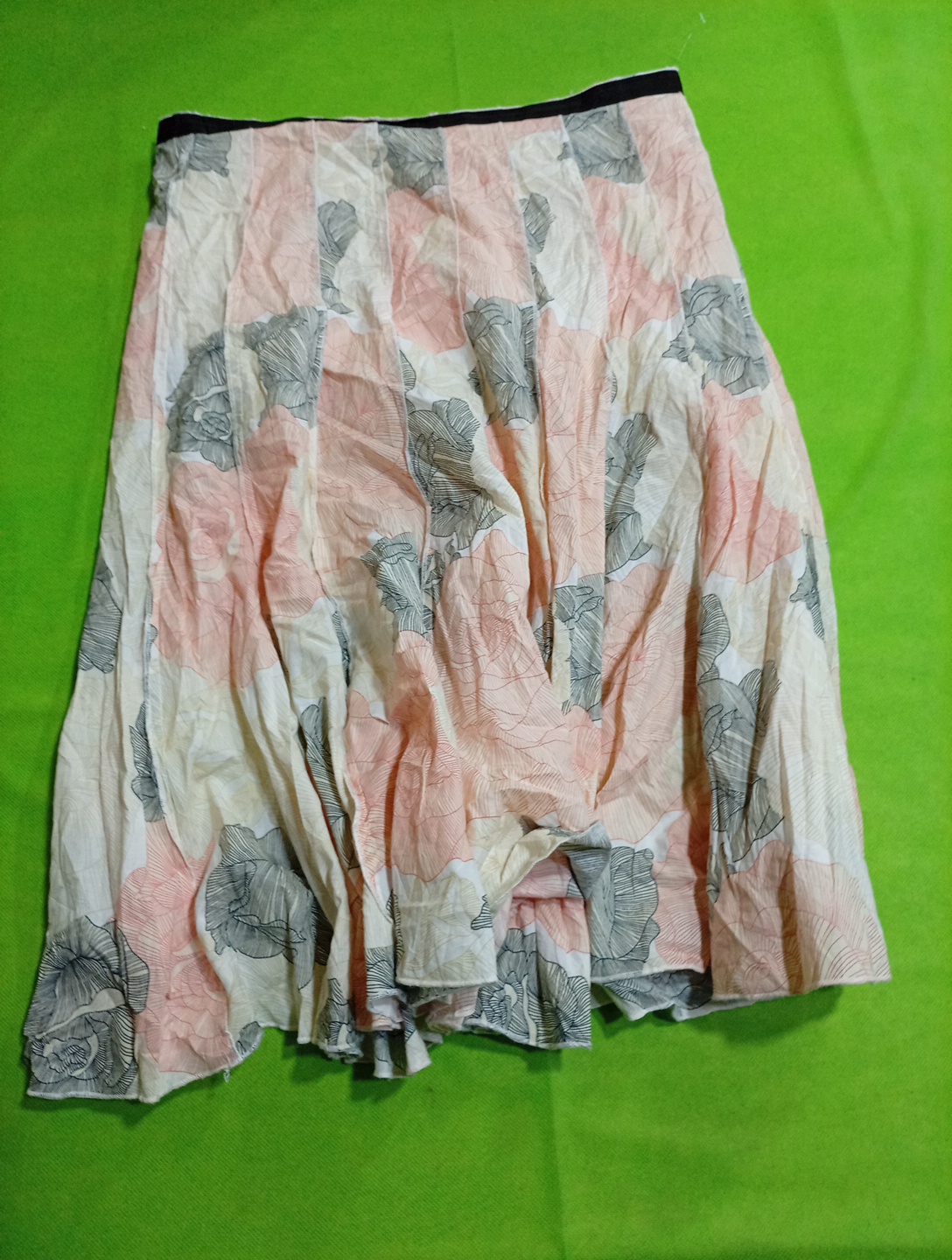 Premise Floral Print Midi Skirt