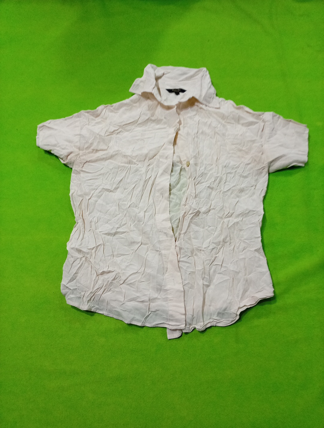 Camisa de botones de manga corta Mango