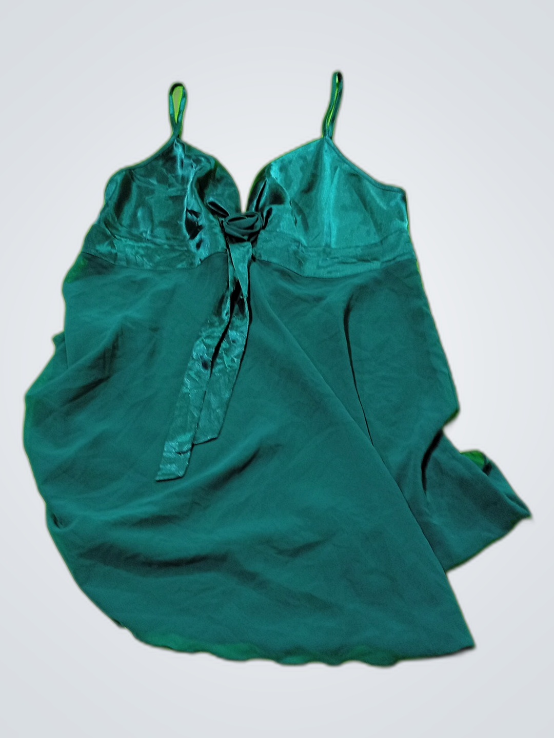 Camisón de satén verde de Victoria's Secret