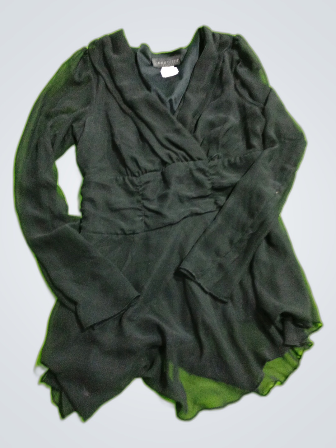 Blusa transparente negra de Connected Apparel