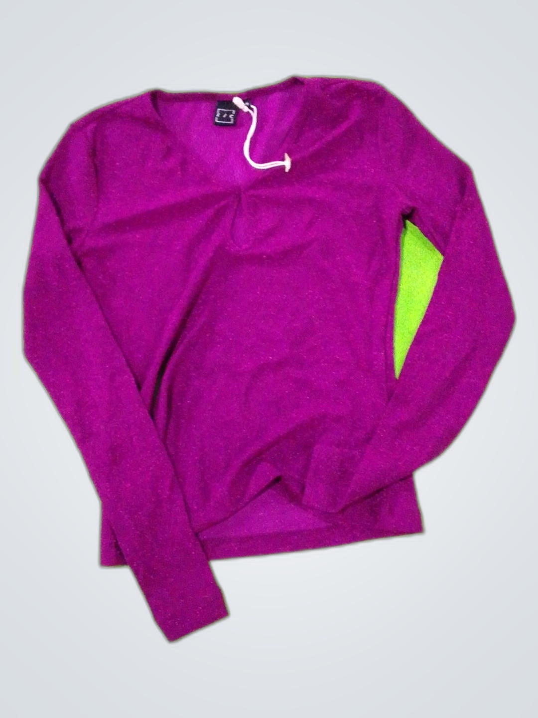 Top de punto de manga larga con escote en V de Zar..