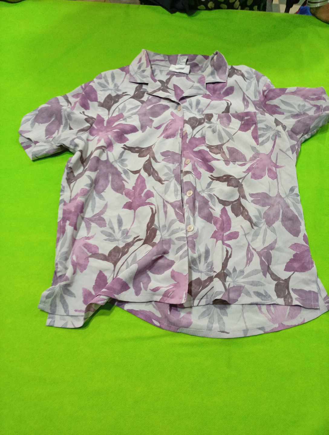Blusa Floral Petite de Alfred Dunner