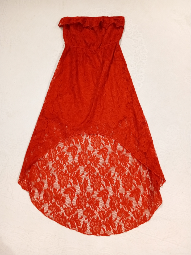 Irixxi Vestido sin mangas de encaje rojo Hi-Lo