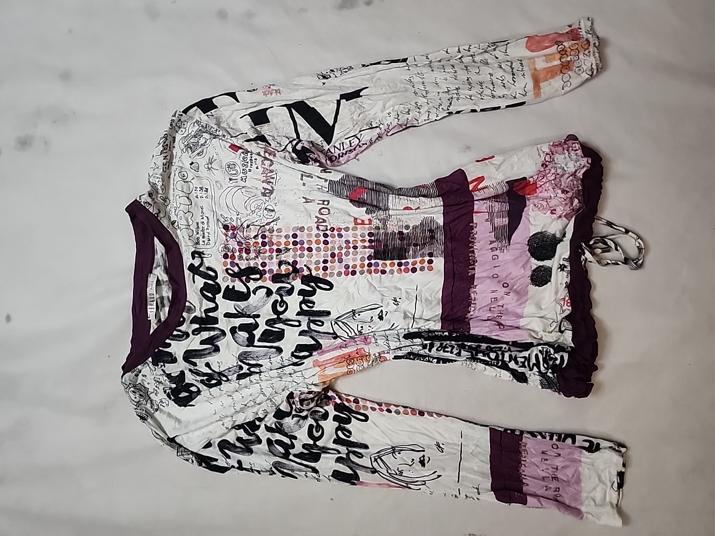 Féraud Graphic Long-Sleeve Top