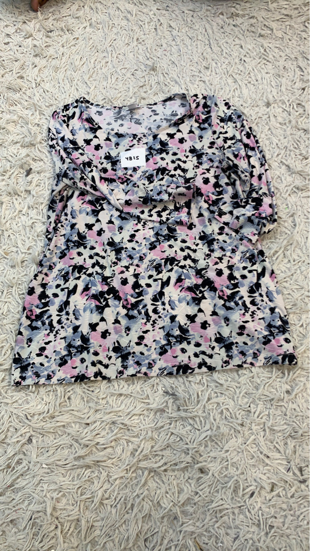 Top con estampado floral