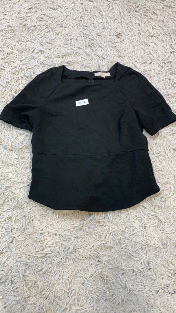 Blusa de manga corta negra LOFT