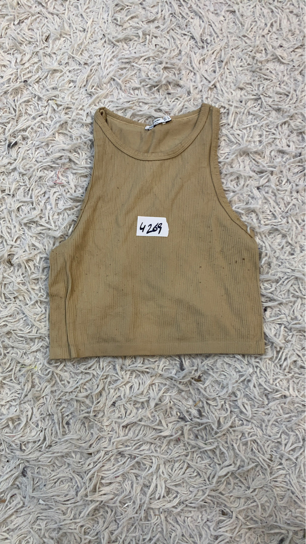 Top de tirantes acanalado Stradivarius