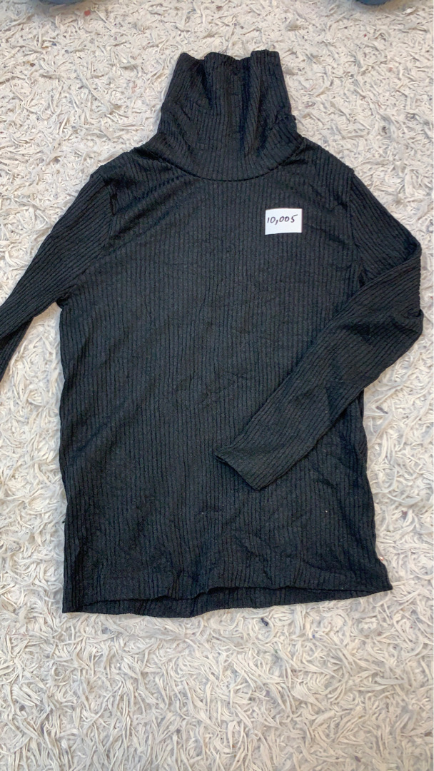 Black Turtleneck Long Sleeve Top