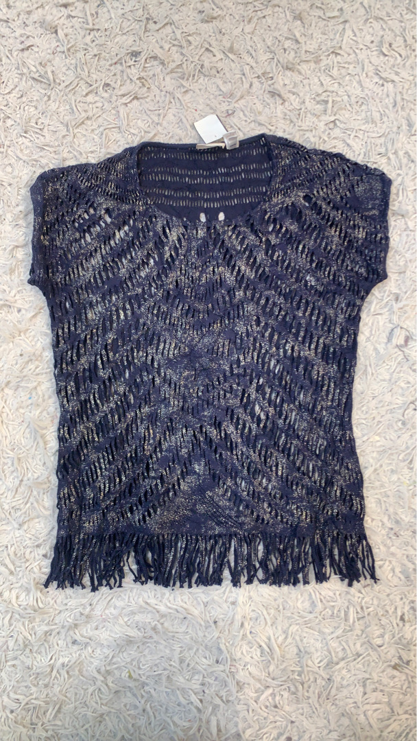 Chico's Blau Metallic Strickoberteil mit Fransen