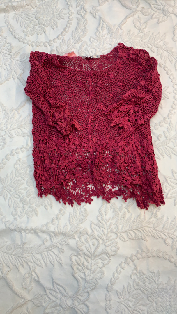 Top en tricot crochet rouge