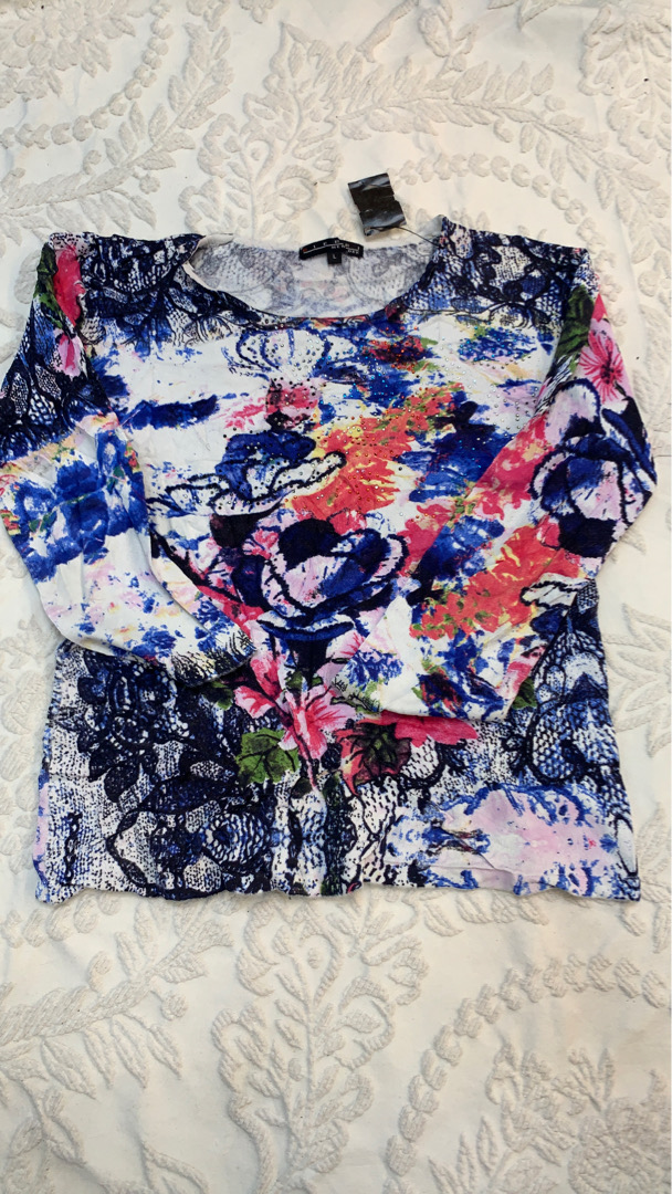 Floral Print Long Sleeve Top