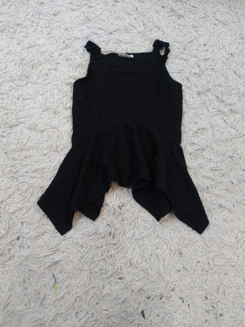 Black Sleeveless Peplum Top
