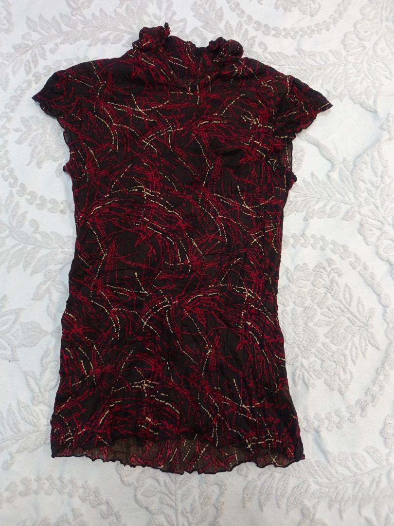 Abstract Print Ruffle Neck Top