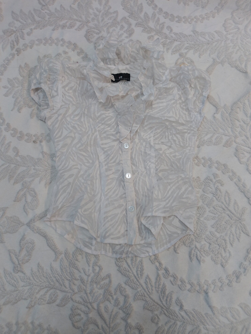 IZ Byer California White Zebra Print Blouse
