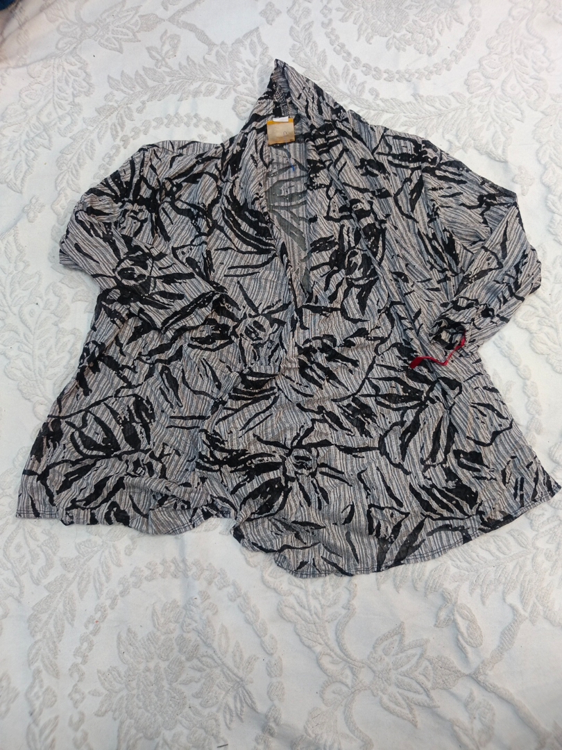 Cardigan com Estampa Floral Ruby Rd.