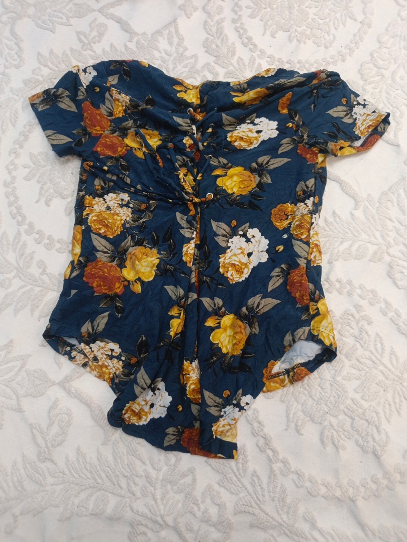 Floral Print Short Sleeve Top