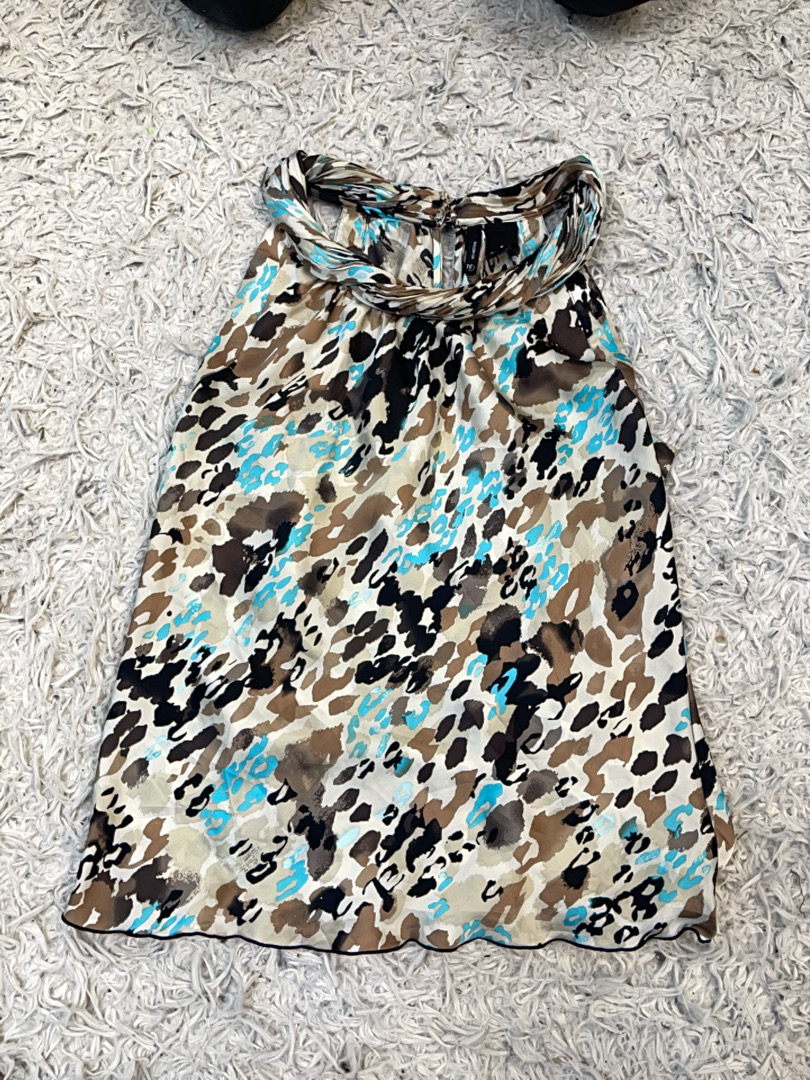 Blusa senza maniche a stampa animale New Direction..