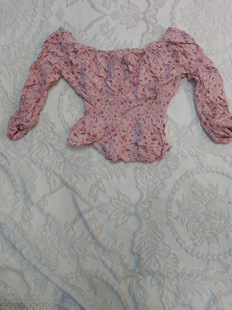 Floral Print Smocked Off-Shoulder Blouse