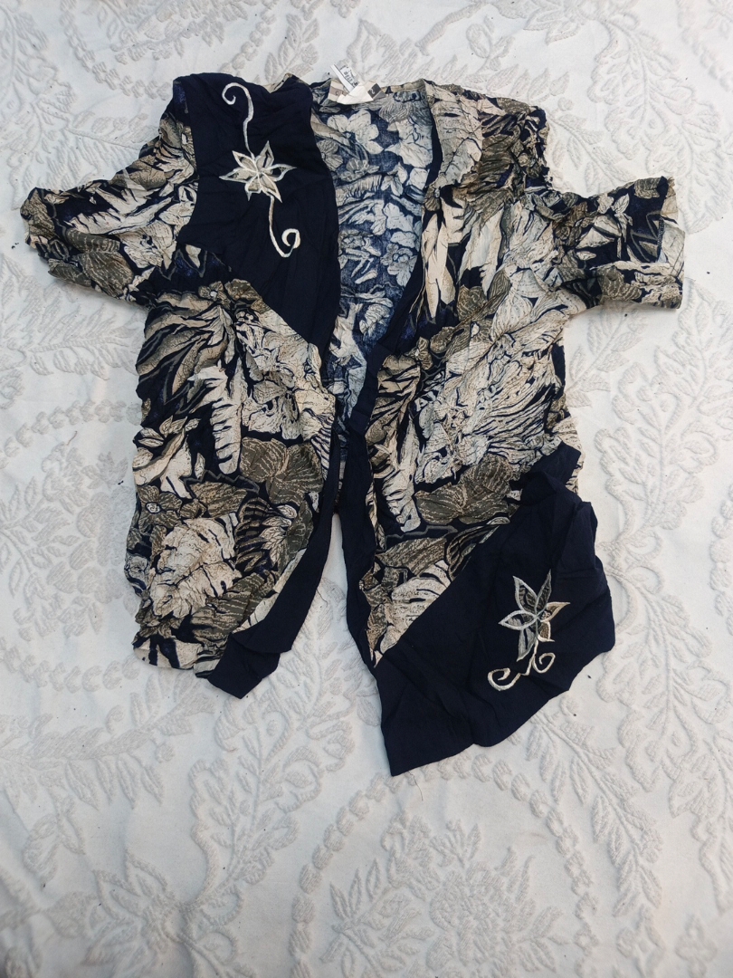 Top de style kimono