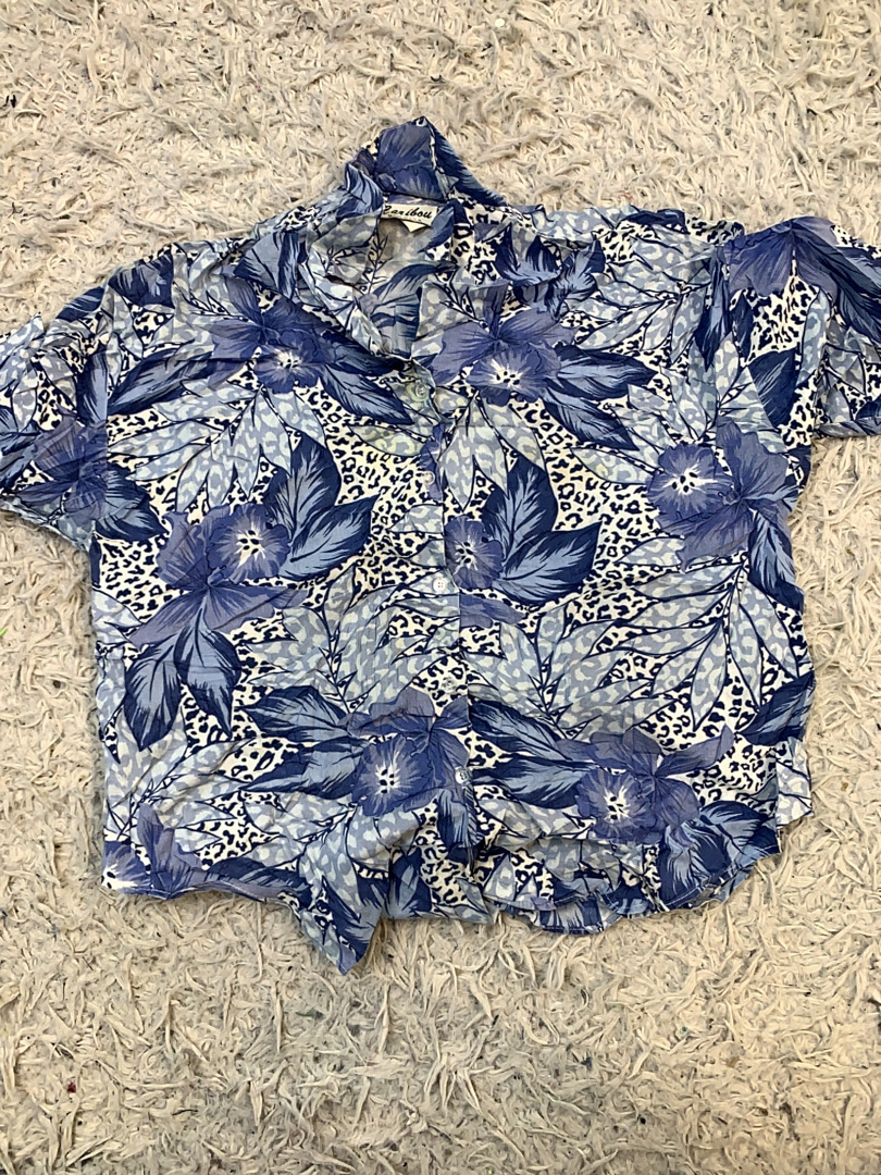 Camicia Blu a Fiori