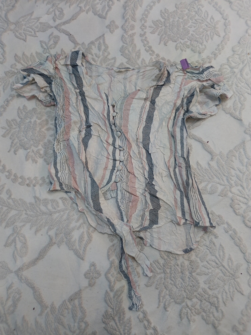 This will be title used by e-commerce on listing p..