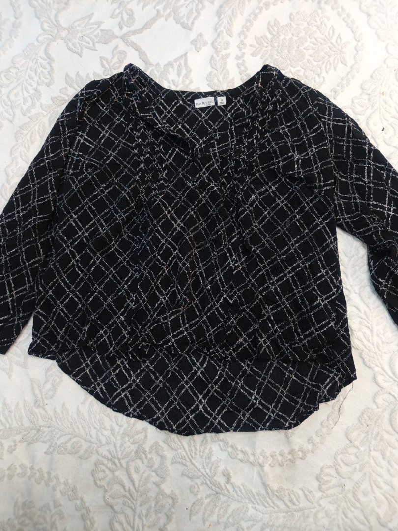 Black Plaid Top