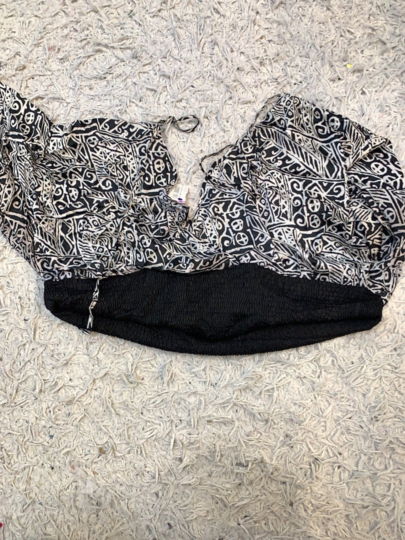 「ウィメンズ プリンテッド バンドゥ トップ」