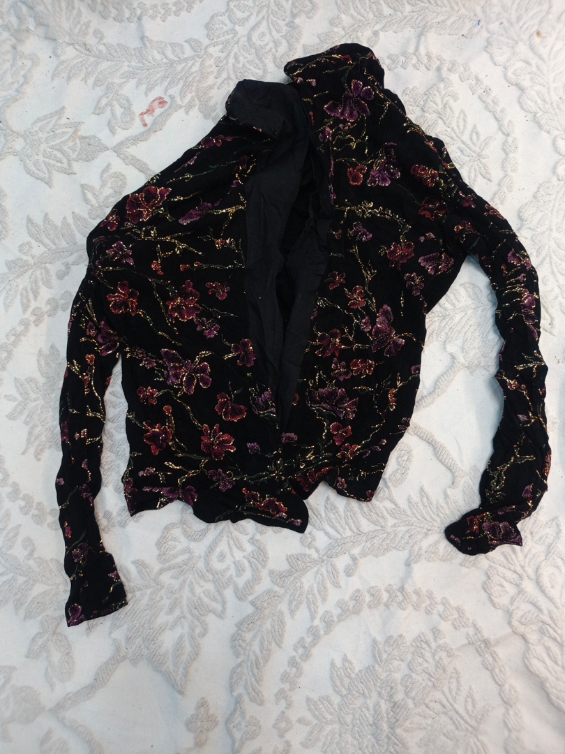 XScape By Joanna Chen フローラルトップ